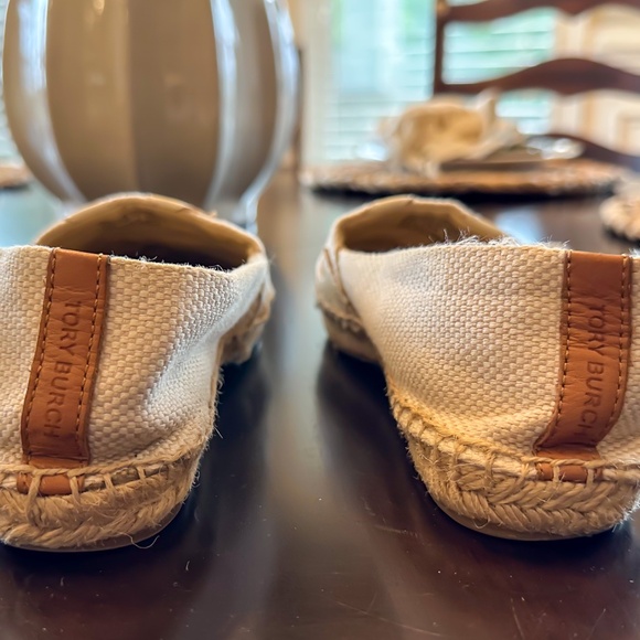 Tory Burch Canvas & Jute Espadrilles - Cream, Neutral - sz 7 - Lightly Worn - Picture 6 of 9